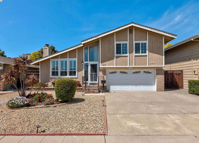 Property at 1475 Fry Ln, Hayward, CA 94545, 3 beds, 3 baths