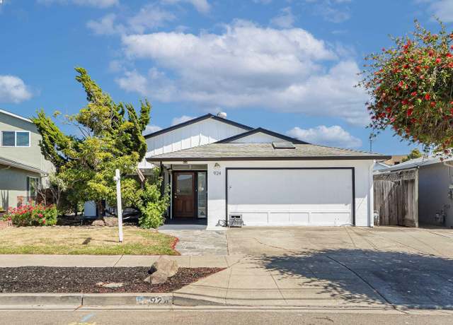 Property at 924 Magnolia Dr, Alameda, CA 94502, 3 beds, 2 baths