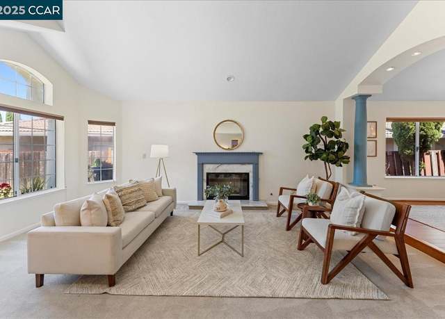 Property at 5378 Country View Dr, Richmond, CA 94803, 3 beds, 2 baths