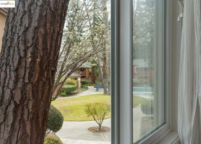 Property at 3055 Treat Blvd #25, Concord, CA 94518, 2 beds, 1.5 baths