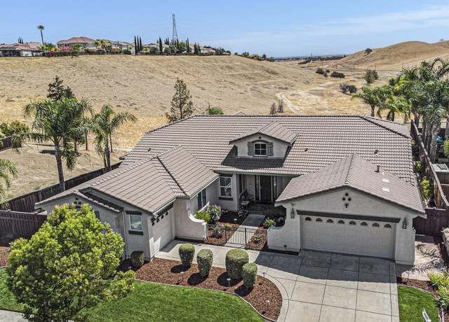Property at 1052 Pacific Grove Ct, Brentwood, CA 94513, 3 beds, 2.5 baths