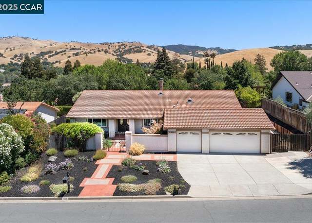 Property at 522 Mt Davidson Ct, Clayton, CA 94517, 4 beds, 2 baths