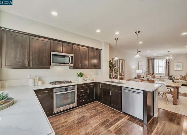 Property at 6555 S Mariposa Ct, Dublin, CA 94568, 3 beds, 2.5 baths