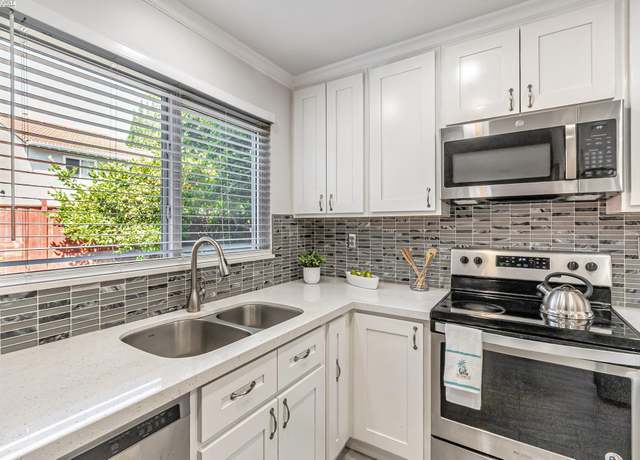 Property at 1199 Royal Crest Dr, San Jose, CA 95131, 4 beds, 2.5 baths