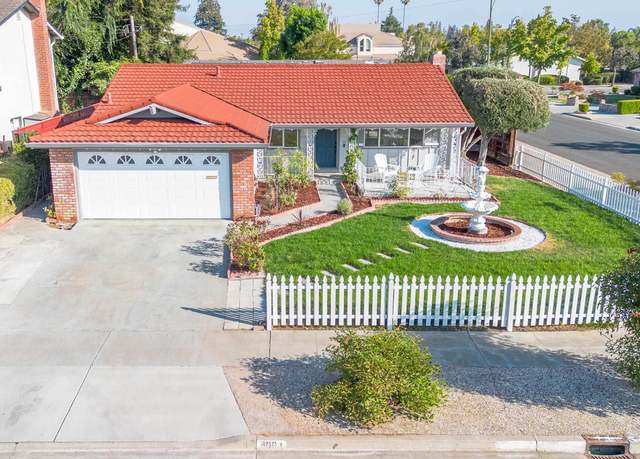 Property at 4001 Ross Park Dr, San Jose, CA 95118, 3 beds, 2 baths