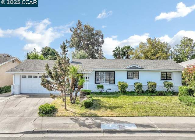 Property at 320 E 13th St, Antioch, CA 94509, 3 beds, 2 baths
