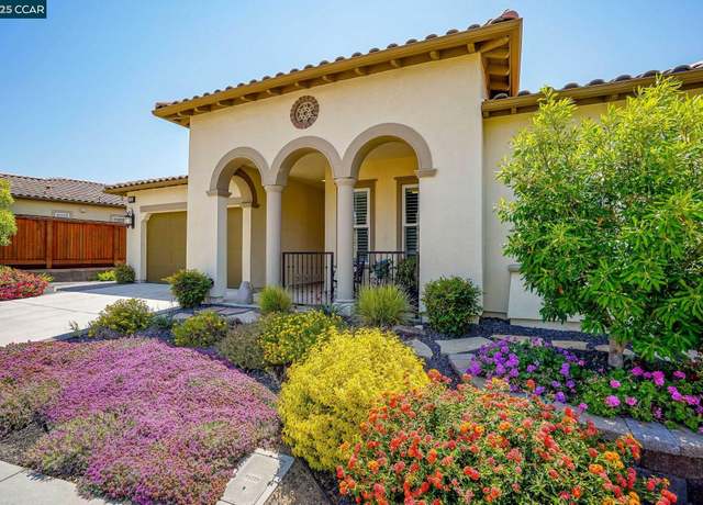 Property at 2118 Solera St, Brentwood, CA 94513, 3 beds, 2.5 baths