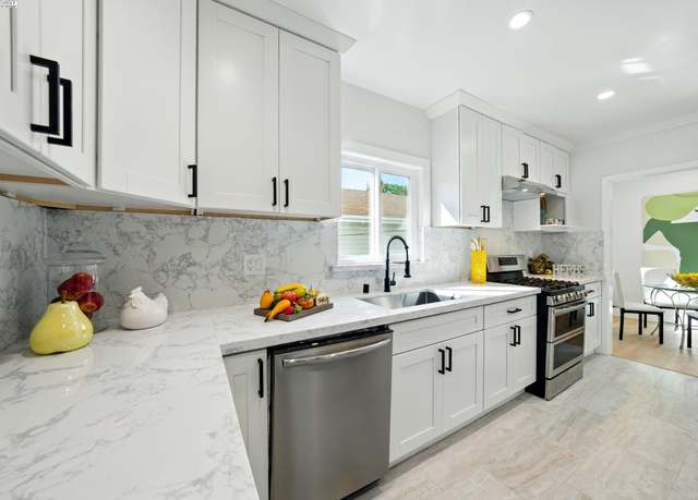 Property at 3288 School St, Oakland, CA 94602, 5 beds, 3 baths