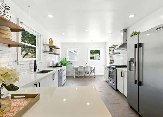 Property at 3936 Midvale Ave, Oakland, CA 94602, 2 beds, 1 bath