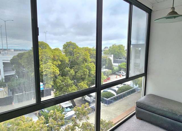 Property at 4 Captain Dr Unit E405, Emeryville, CA 94608, 1 bed, 1 bath