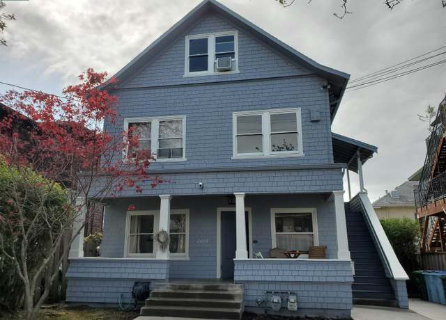 Property at 2006 Parker St, Berkeley, CA 94704, 5 beds, 3 baths