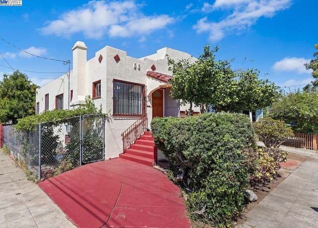 Property at 3635 Redding St, Oakland, CA 94619, 2 beds, 1 bath