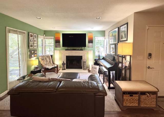 Property at 2915 N Texas St #234, Fairfield, CA 94533, 2 beds, 2 baths