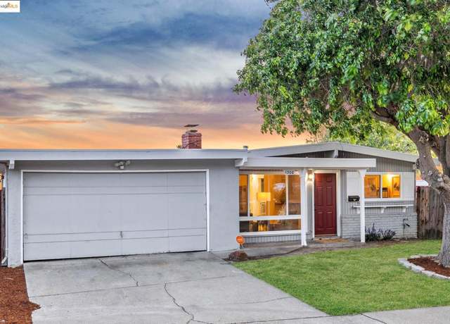 Property at 1300 John Ave, San Pablo, CA 94806, 3 beds, 2 baths