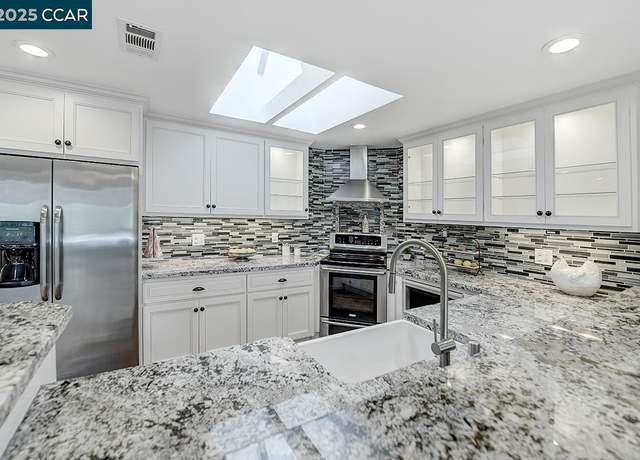 Property at 1232 Skycrest Dr #9, Walnut Creek, CA 94595, 2 beds, 1 bath