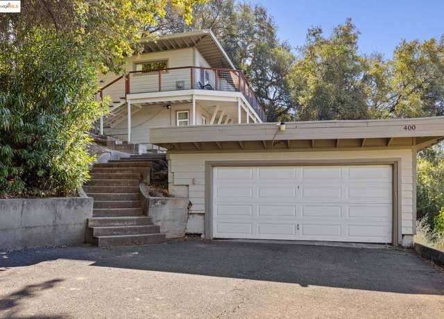 Property at 400 East Jackson St, Sonora, CA 95370, 3 beds, 2 baths