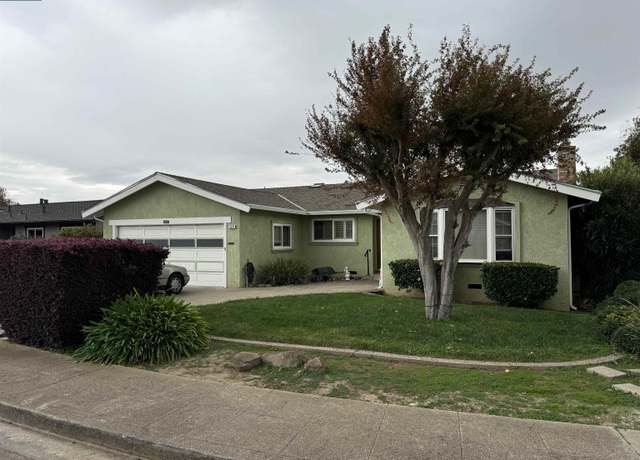 Property at 3215 Lenard Dr, Castro Valley, CA 94546, 3 beds, 2 baths