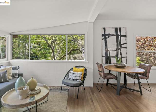 Property at 2611 Piedmont Ave #4, Berkeley, CA 94704, 2 beds, 1 bath