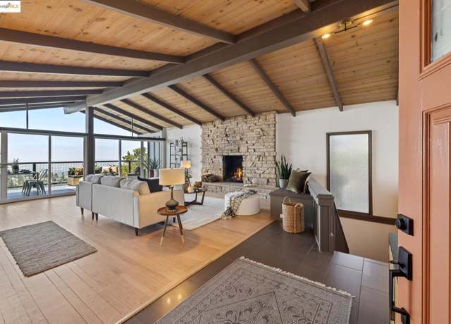Property at 5920 Ascot Dr, Oakland, CA 94611, 5 beds, 3.5 baths