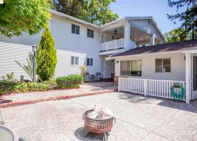 Property at 2044 Ascot Dr, Moraga, CA 94556