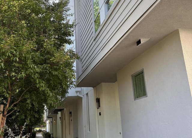Property at 7993 Regional Cmn, Dublin, CA 94568, 2 beds, 2.5 baths