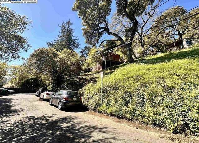 Property at 5600 Merriewood Dr, Oakland, CA 94611, 2 beds, 1 bath