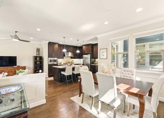 Property at 538 Sandalwood Dr, Livermore, CA 94551, 4 beds, 3 baths