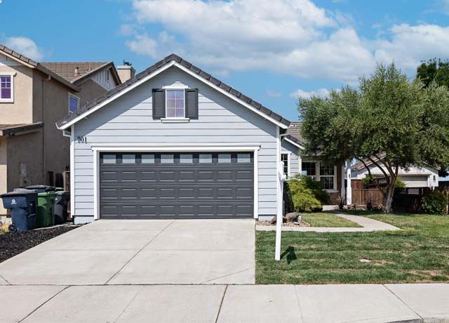 Property at 901 Kennedy Pl, Tracy, CA 95377, 3 beds, 2 baths