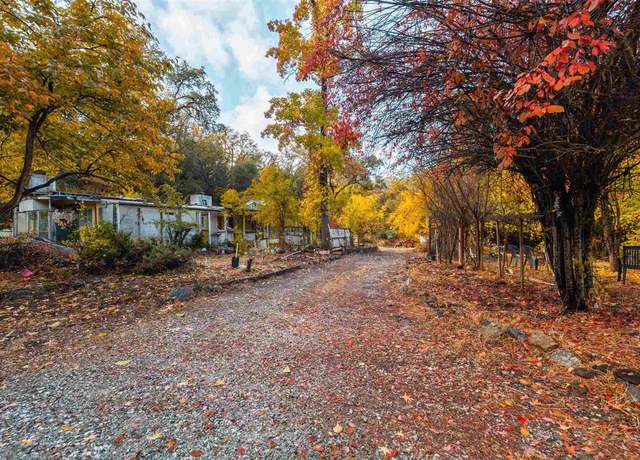 Property at 301 Bonanza Rd, Sonora, CA 95370, 4 beds, 3.5 baths