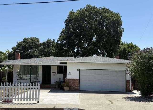 Property at 1247 Raymond Dr, Pacheco, CA 94553, 3 beds, 2 baths