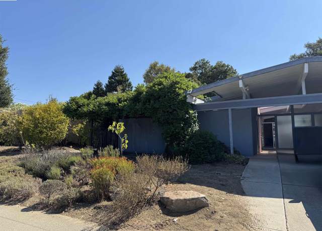 Property at 5667 Greenridge Rd, Castro Valley, CA 94552, 4 beds, 2 baths