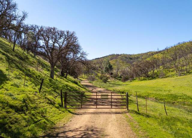 Property at 15676 W Corral Hollow Rd, Tracy, CA 95377