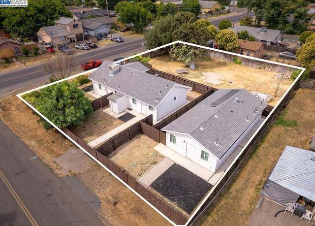 Property at 4733 E Washington St, Stockton, CA 95215, 5 beds, 4 baths