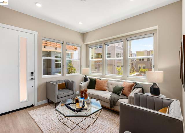 Property at 28946 Parkridge Lp #110, Hayward, CA 94544, 3 beds, 3 baths