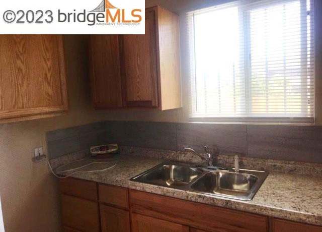 Property at 349 Caswell Ave, Oakland, CA 94603, 2 beds, 1 bath