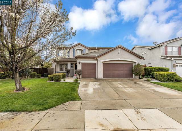 Property at 121 Amador Ct, Oakley, CA 94561, 5 beds, 2.5 baths