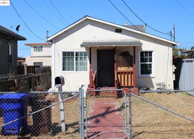 Property at 261 S 13th St, Richmond, CA 94804, 3 beds, 2 baths