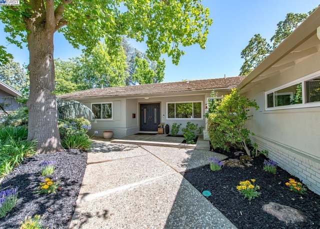 Property at 578 Escondido Cir, Livermore, CA 94550, 3 beds, 2.5 baths