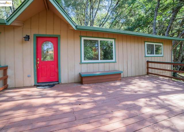 Property at 18070 Pipit Ct, Twain Harte, CA 95383, 3 beds, 2 baths