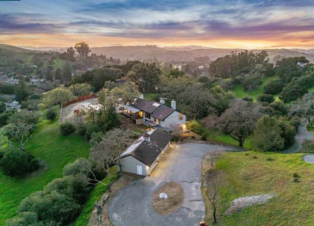 Property at 5 Leeward Glen Rd, Lafayette, CA 94549, 5 beds, 3.5 baths