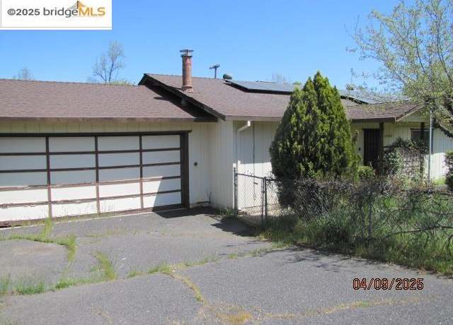 Property at 17181 Jeanese Dr, Jamestown, CA 95327, 3 beds, 2 baths