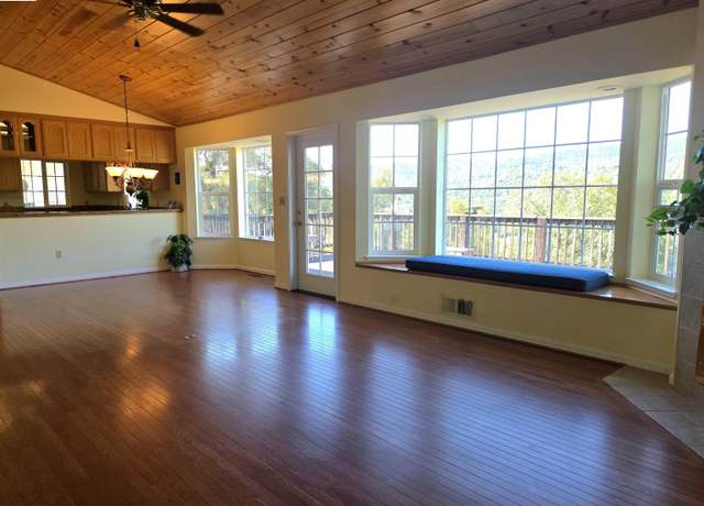 Property at 15830 Ridgefield Ct, Sonora, CA 95370, 4 beds, 3 baths