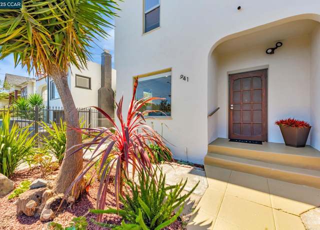 Property at 941 45th St, Oakland, CA 94608, 4 beds, 3 baths