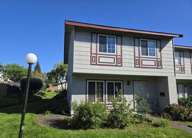 Property at 34179 Bowling Green Cmn, Fremont, CA 94555, 4 beds, 2.5 baths
