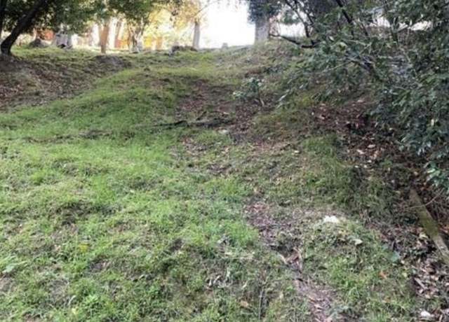 Property at 6716 Gunn Dr, Oakland, CA 94611