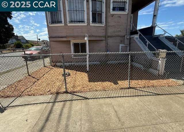 Property at 1201 41st Ave, Oakland, CA 94601, 2 beds, 1 bath