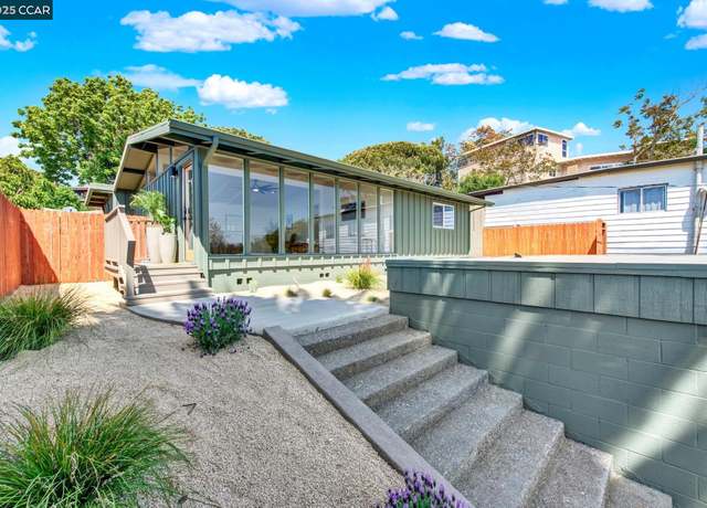 Property at 408 Hichborn St, Vallejo, CA 94590, 3 beds, 2 baths