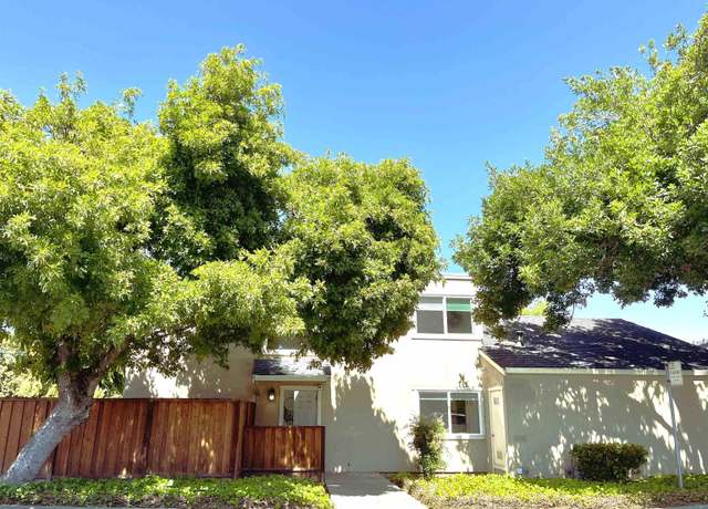 Property at 156 Briarwood Dr, Hayward, CA 94544, 4 beds, 3 baths