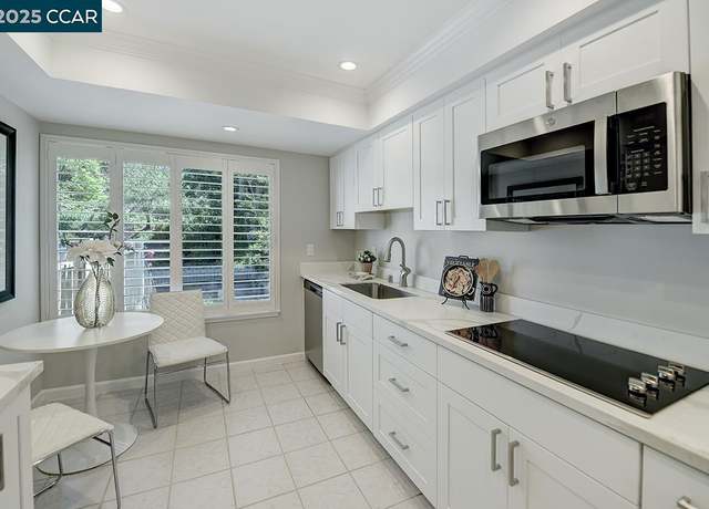 Property at 2055 Cactus Ct #5, Walnut Creek, CA 94595, 2 beds, 2 baths