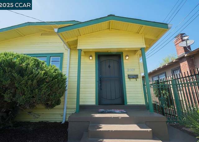 Property at 2007 57th Ave, Oakland, CA 94621, 3 beds, 2.5 baths